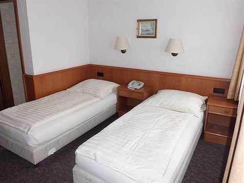 Hotel Imperial Κρέφελντ Εξωτερικό φωτογραφία